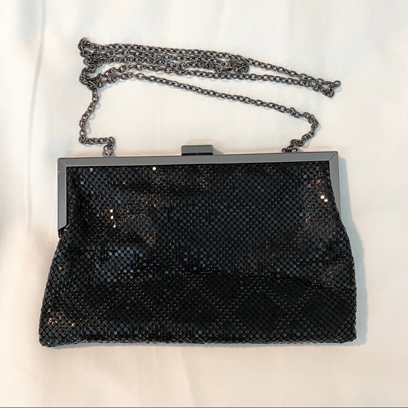 La Regale Black Metal Mesh Clutch w Strap - Picture 2 of 3